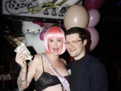 Pregnant daughter of Alec Baldwin threw a crazy party in honor of the unborn child in a strip club