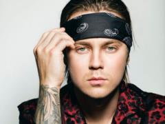 Artem Pivovarov brought to tears the Ukrainian folk song  