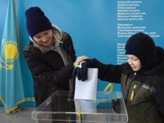 Early parliamentary elections are held in Kazakhstan