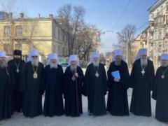 Representatives of the Synod of the UOC-MP came to Bankovaya and demand a meeting with Zelensky. They are haunted by the Kiev-Pe