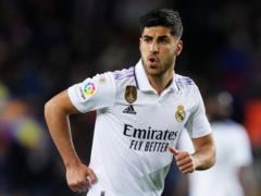Asensio close to the entrance to Real Madrid