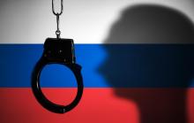 The warrant for the arrest of Putin was signed by 40 countries and they gave pennies to the court in Gaazi for investigation