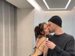 Nadya Dorofeeva unexpectedly sang at a concert with Katsurin:  
