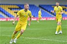 Marriage: Score a good start, navit a friendly match