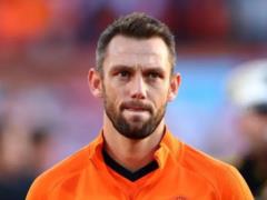 De Vrey to miss match against Gibraltar