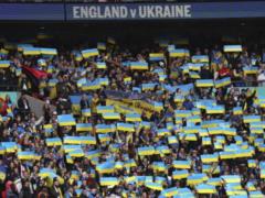 “Rishi, we need F-16s”: fans of the Ukrainian national team staged a bright action during the match with England