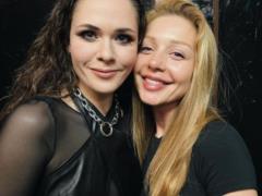Tina Karol and Yuliya Sanina set fire to the duo on the stage in Los Angeles
