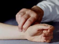 Doctors named signs of normal and unsafe pulse