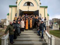 В Ивано-Франковске не осталось храмов УПЦ МП: во время богослужения не обошлось без стычек