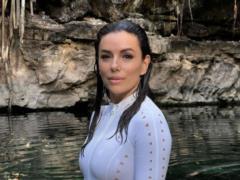 48-year-old Eva Longoria in a tight outfit showed how she keeps herself in shape