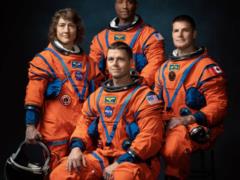 NASA has named the names of the astronauts who will go on a mission to the moon