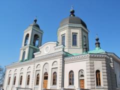Beating of a military man in a temple in Khmelnitsky: Gorrada deprived the UOC-MP of the right to use the land under the Holy In