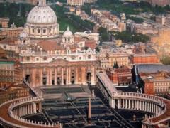 The Vatican again attracted Ukrainians and Russians to the Way of the Cross for the sake of  