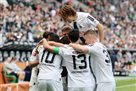 Borussia M vosvneno zdolala Wolfsburg