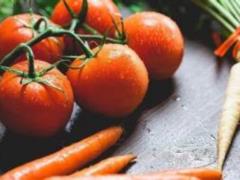 Нутрициолог Строков рассказал о 5 продуктах долголетия, которые он ест каждый день