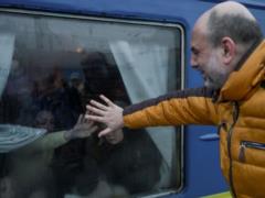 Evacuation train from Donbass changes its route