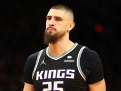Ukrainian basketball player Len received an award for a bright start in the NBA playoffs