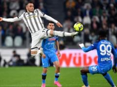 Raspadori brought Napoli a victory over Juventus in a confrontation with a nasty finale