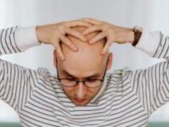 Neurologist Alekhina named 4 signs of a stroke when you need to urgently call an ambulance