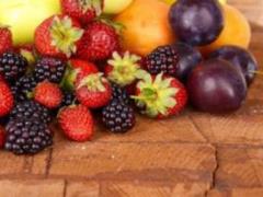 Nutritionist Ponomareva talks about 3 fruits that interfere with your weight loss