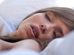 Doctor Surnenkova: sleep with an open mouth indicates the presence of obstructive sleep apnea