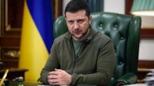 Зеленський про злив даних з Пентагону: Припиніть грати зі мною в ігри, в нас країна воює