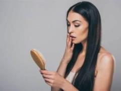 Ежедневные привычки, которые вызывают выпадение волос — трихолог Спиридонов