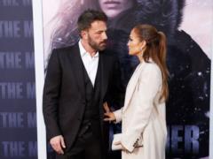 Jennifer Lopez and Ben Affleck brawl on the red carpet