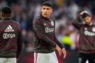 Bayern and Borussia D compete for Edson Alvarez