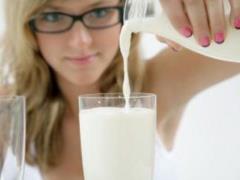 Doctor-nutritionist from Spain, who can milk increase the risk of cancer
