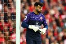 Tottenham looking at Paradise through the imaginary view of Lloris
