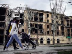 A Russian billionaire whose family lives in the United States is engaged in construction in occupied Mariupol