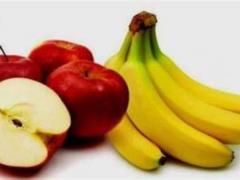 The nutritionist corrected the crust of apples and bananas for weight loss