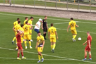 The baller beat on the field and hit the referee with his fist at the match of the junior teams Rukh and Lvov