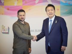 Zelensky in Japan met with the President of South Korea
