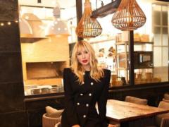 Svetlana Loboda with a charity concert in Kyiv ran into the hat of Ukrainians:  