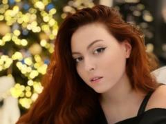 Olya Polyakova s 18-year-old daughter boasted of her first tattoo