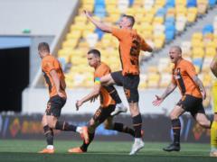 Four removals and the blood of Rakitskiy: video of the fight between the players of Shakhtar and Dnipro-1