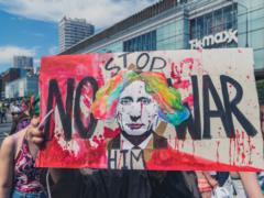 Один из атаковавших Москву БПЛА упал возле резиденции Путина — росСМИ