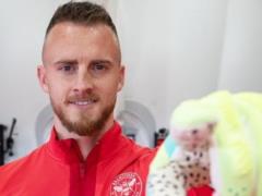 Brentford signed the Netherlands national team goalkeeper
