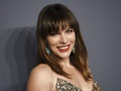 Hollywood actress Milla Jovovich was dedicated to an installation in Dnipro: a locker with a metal pot