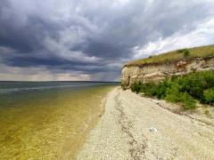 Drainage of the Kakhovka reservoir will affect 11 reserves
