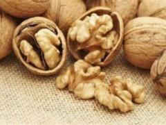 American nutritionist roses, it is necessary to give the almonds, to protect the heart