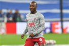 Werder works on the signatures of Nabi Keita