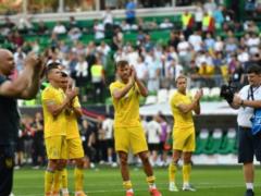 To loud applause from the stands: the Ukrainian national team thanked the fans for their support in the game with Germany