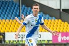 Vanat ta Rusin claim the title of the best grass-worm in the UPL