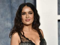 56-year-old Salma Hayek in a swimsuit showed curvaceous