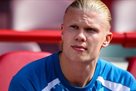 Holland: That s why I signed the contract from Manchester City. Through the river of the next dream, I dreamed about the treble