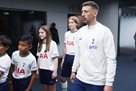 Barcelona pragne aknaisvidse complete Lenglet transfer to Tottenham