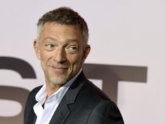 Vincent Cassel admired the archival photo of how he holds his youngest daughter from Monica Bellucci